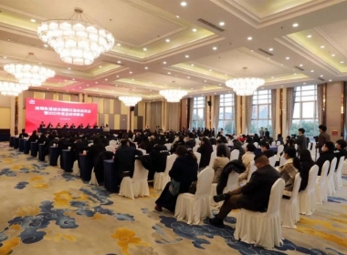 年代建設榮獲【2022年度】南湖區(qū)“優(yōu)秀建筑業(yè)企業(yè)” “經濟社會發(fā)展突出貢獻企業(yè)”等榮譽