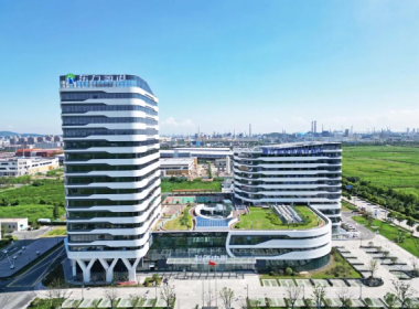 中建一局&年代建設(shè) 強(qiáng)強(qiáng)聯(lián)合助力長(zhǎng)三角【東方氫港】全面竣工