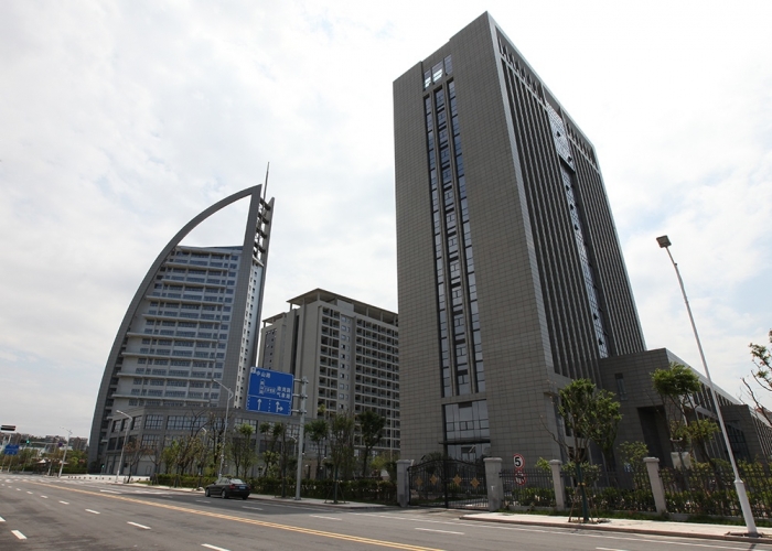 港通關(guān)幕墻