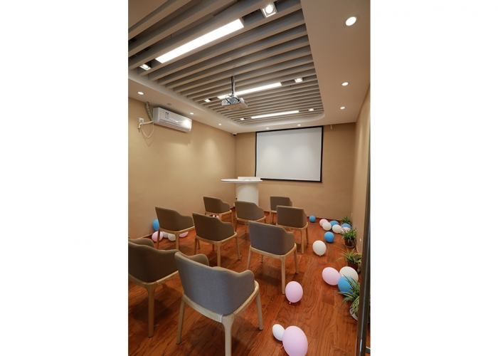 禾興南路民生銀行裝飾