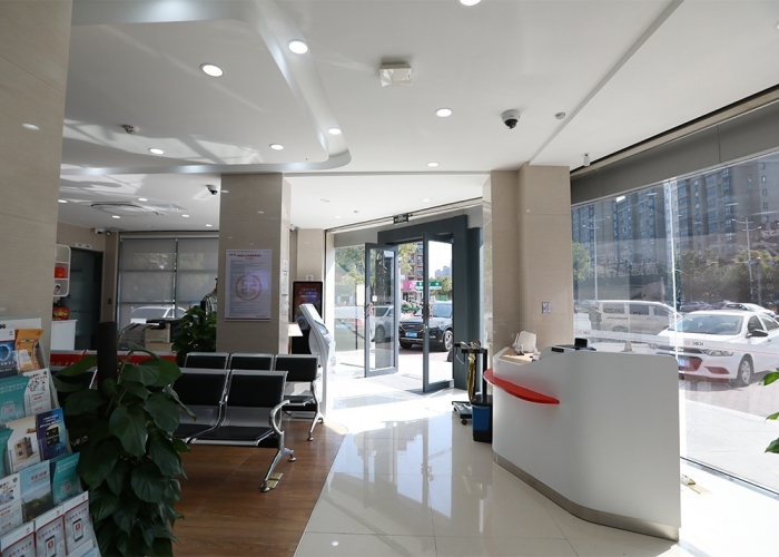 南溪路工行裝飾