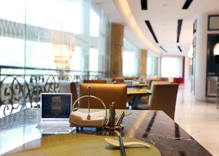 陽(yáng)光大酒店自助餐廳裝飾