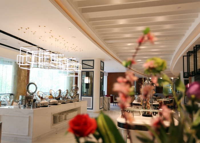 陽(yáng)光大酒店自助餐廳裝飾