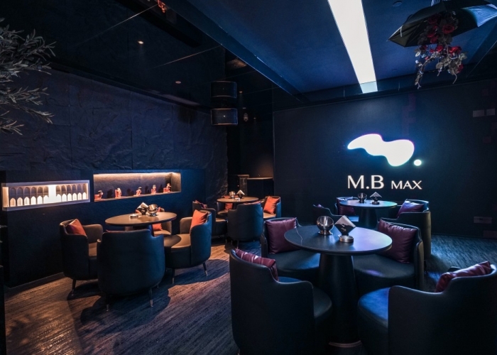 M.B MAX 酒吧